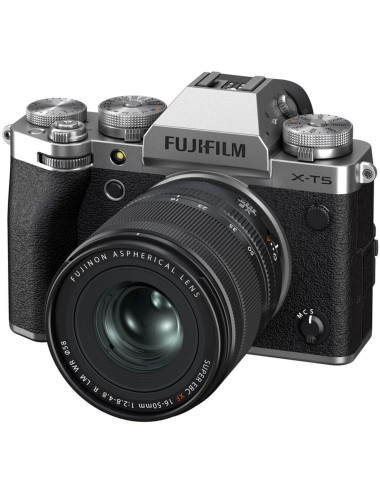 Fujifilm X-T5 Silver + XF 16–50mm f/2.8–4.8 R LM WR