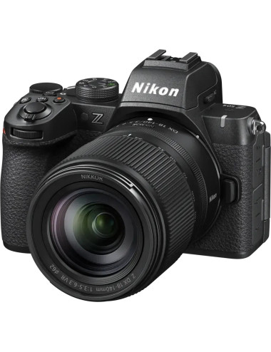 Nikon Z50 II + 18-140 VR. Garanzia Nikon 2 anni