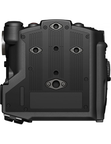 Canon EOS C400. 2-year Canon warranty