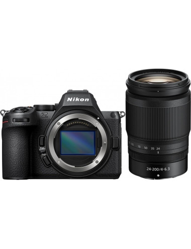 Nikon Z5 II Kit 24-200mm f 4 - 6,3. Garanzia Nikon 2 anni