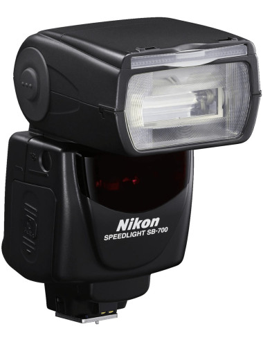 Nikon SB-700 flash. 2-year Nikon warranty