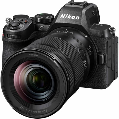 copy of Nikon Z5 II Kit 24-200mm f 4 - 6,3. Garanzia Nikon 2 anni